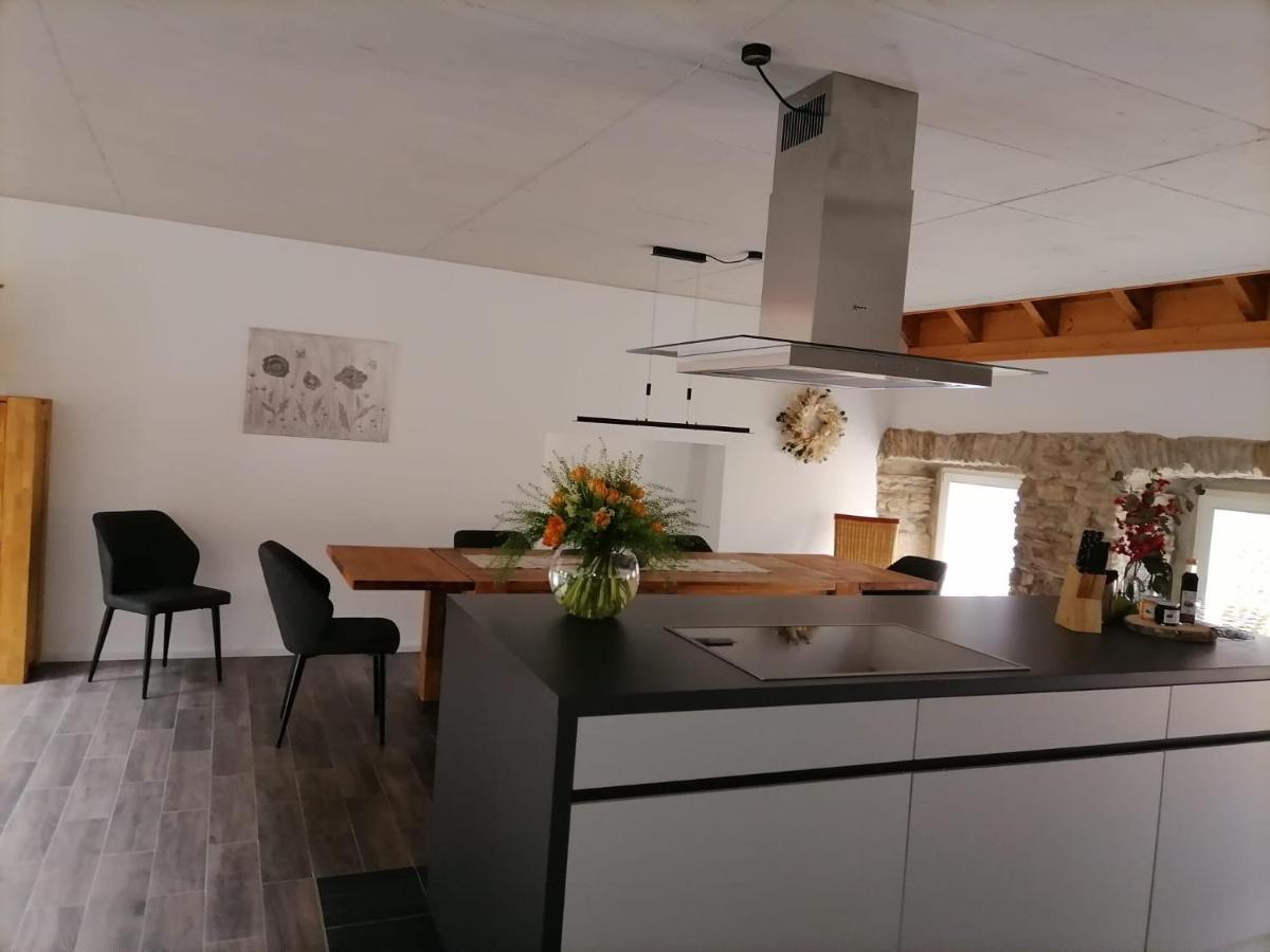 Ferienwohnung Am Wald-Und Wiesenkorb Kell am See Bagian luar foto
