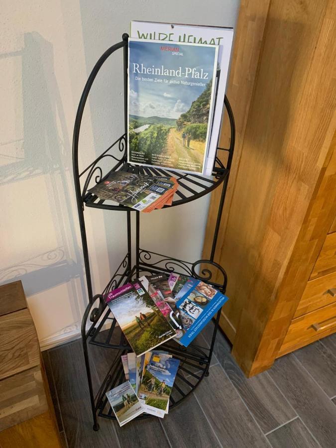 Ferienwohnung Am Wald-Und Wiesenkorb Kell am See Bagian luar foto